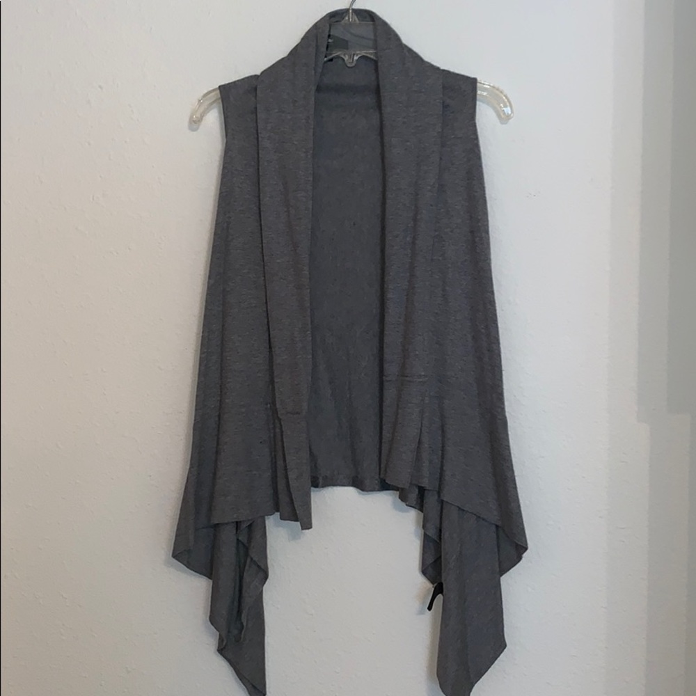 Mossimo Gray Sleeveless Sweater